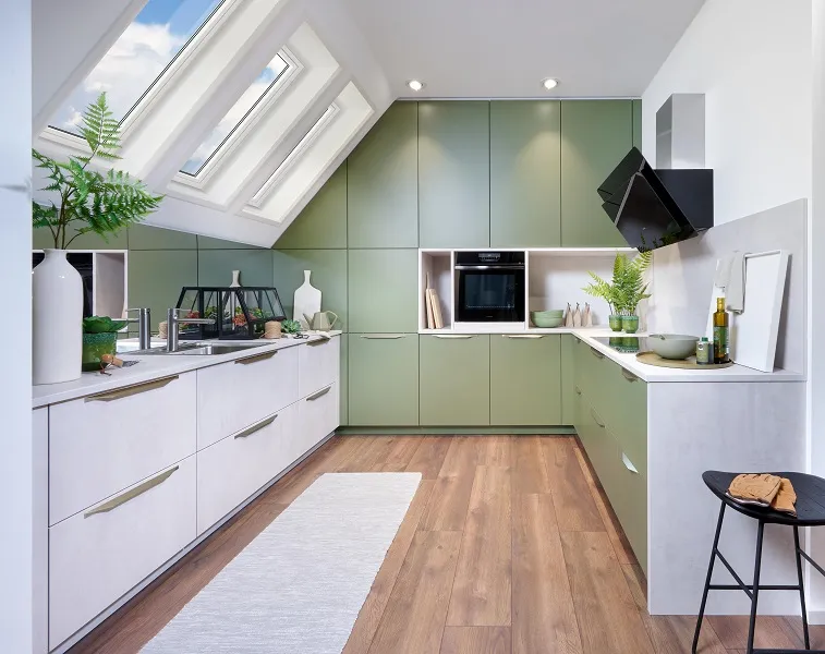 Cuisine moderne sur-mesure avec îlot central installée à Rombas par IDEE&CO